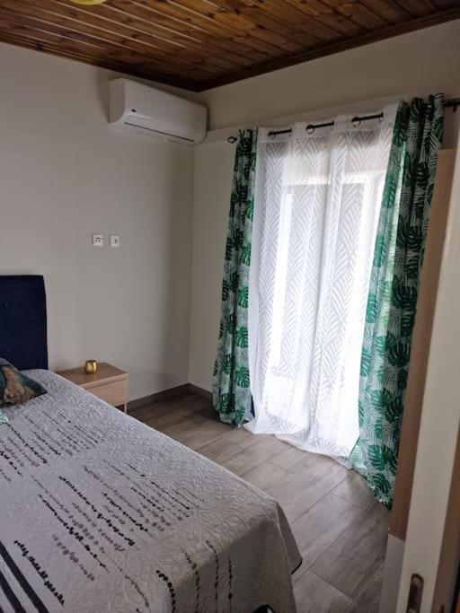 Charment Appartement Avec Vue Sur Mer Petite Île Exteriör bild
