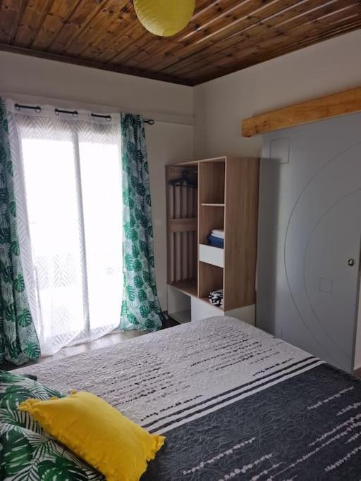 Charment Appartement Avec Vue Sur Mer Petite Île Exteriör bild